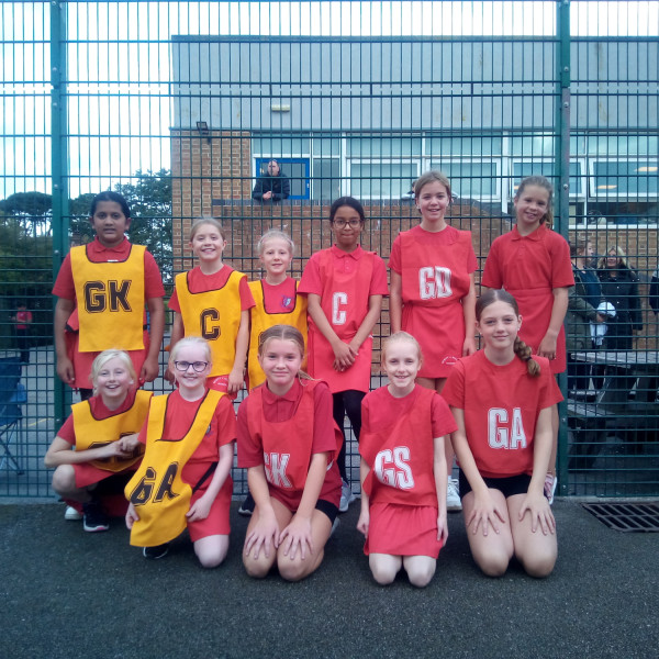 Year 5 and 6 BEE Netball